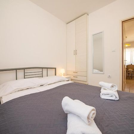 Apartmani Manita Paklenica Seline Eksteriør bilde