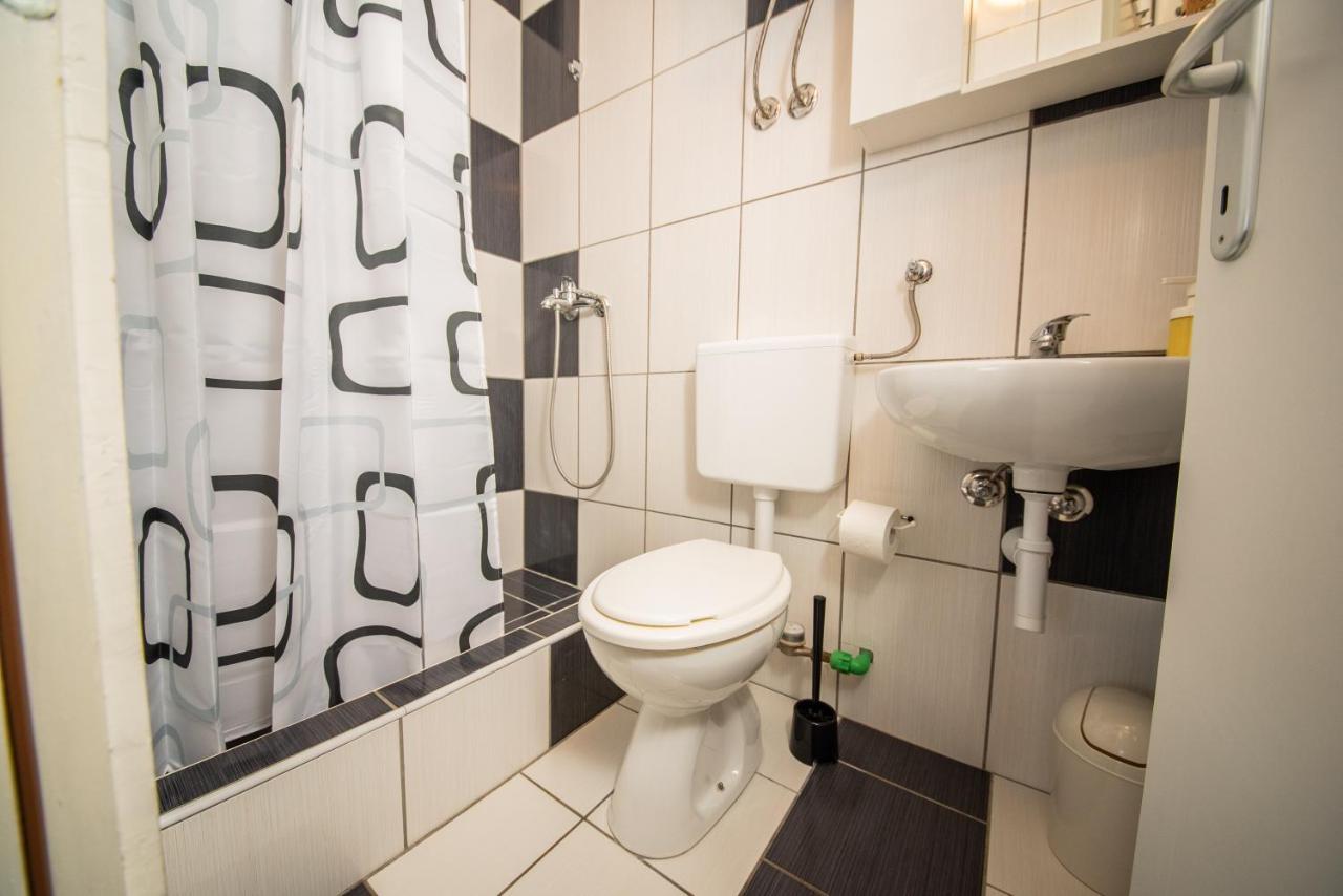 Apartmani Manita Paklenica Seline Eksteriør bilde